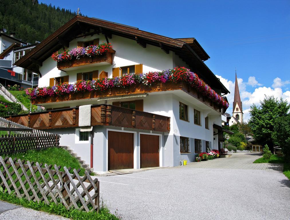 Hotel Haus Christina Trins Zewnętrze zdjęcie